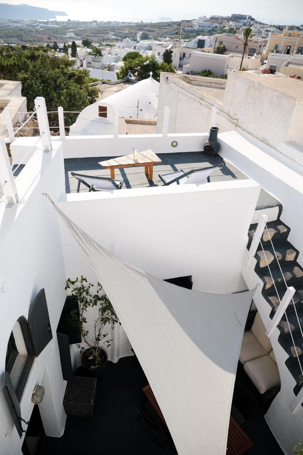 1906 Cave Villa *