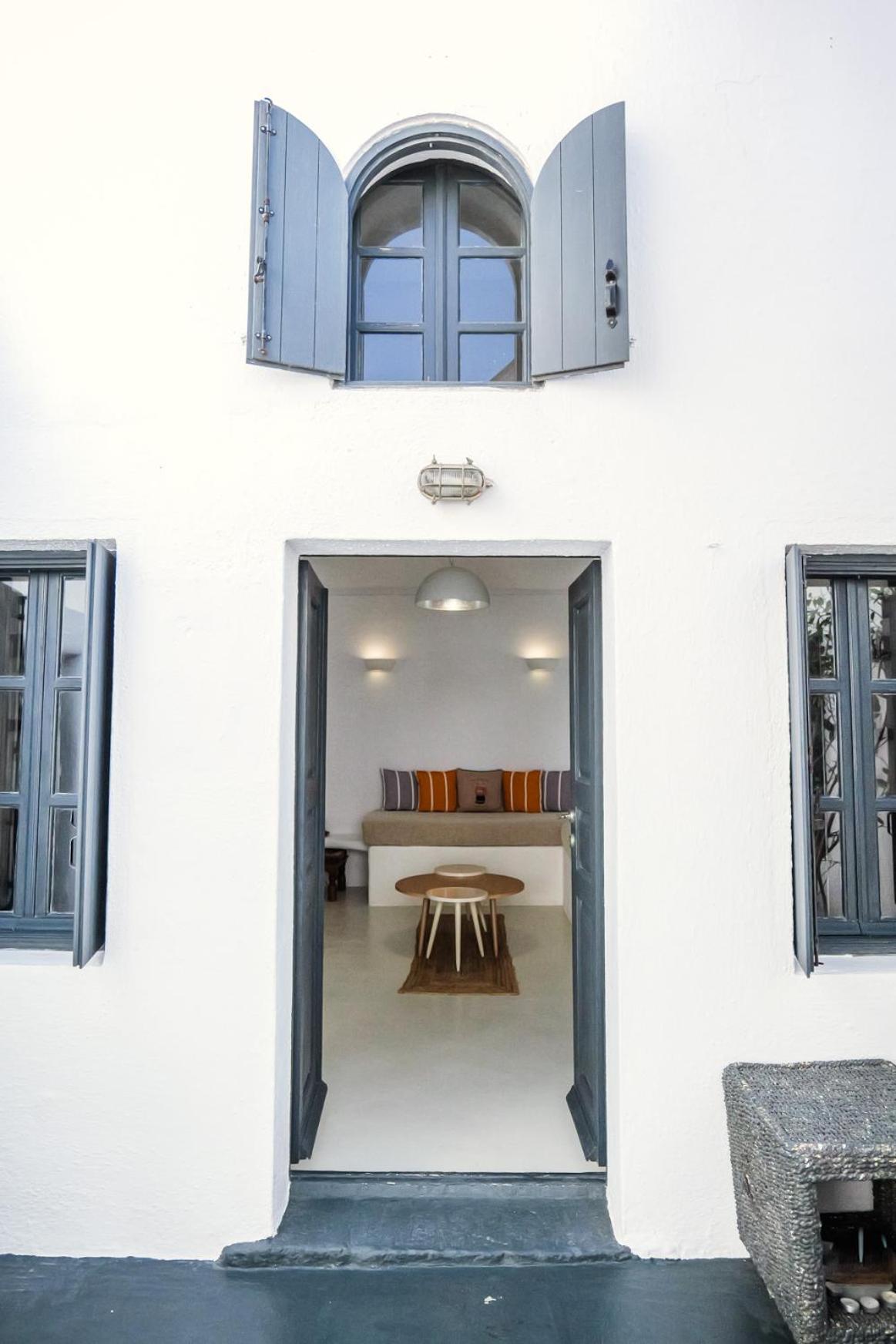 1906 Cave Villa Apartament Pýrgos
