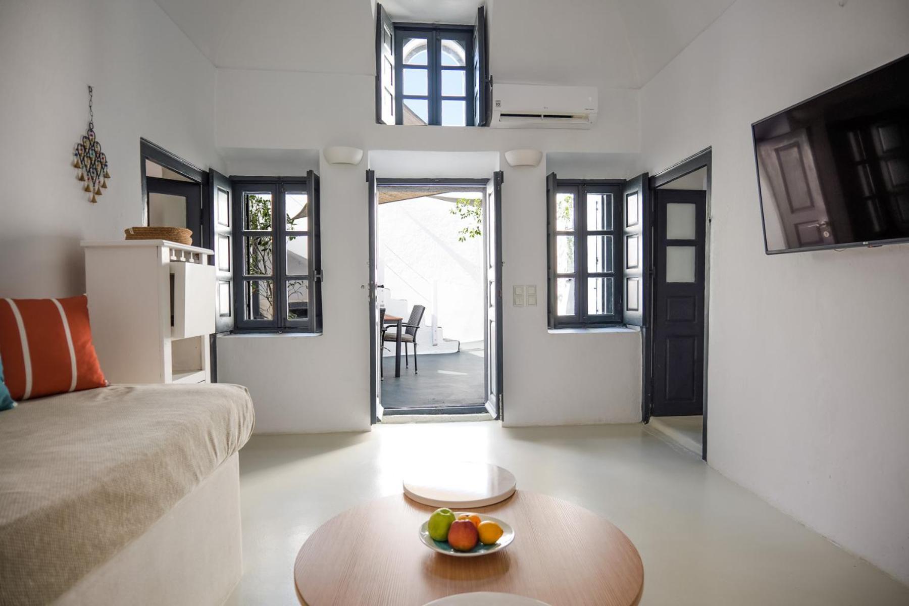 1906 Cave Villa Apartament