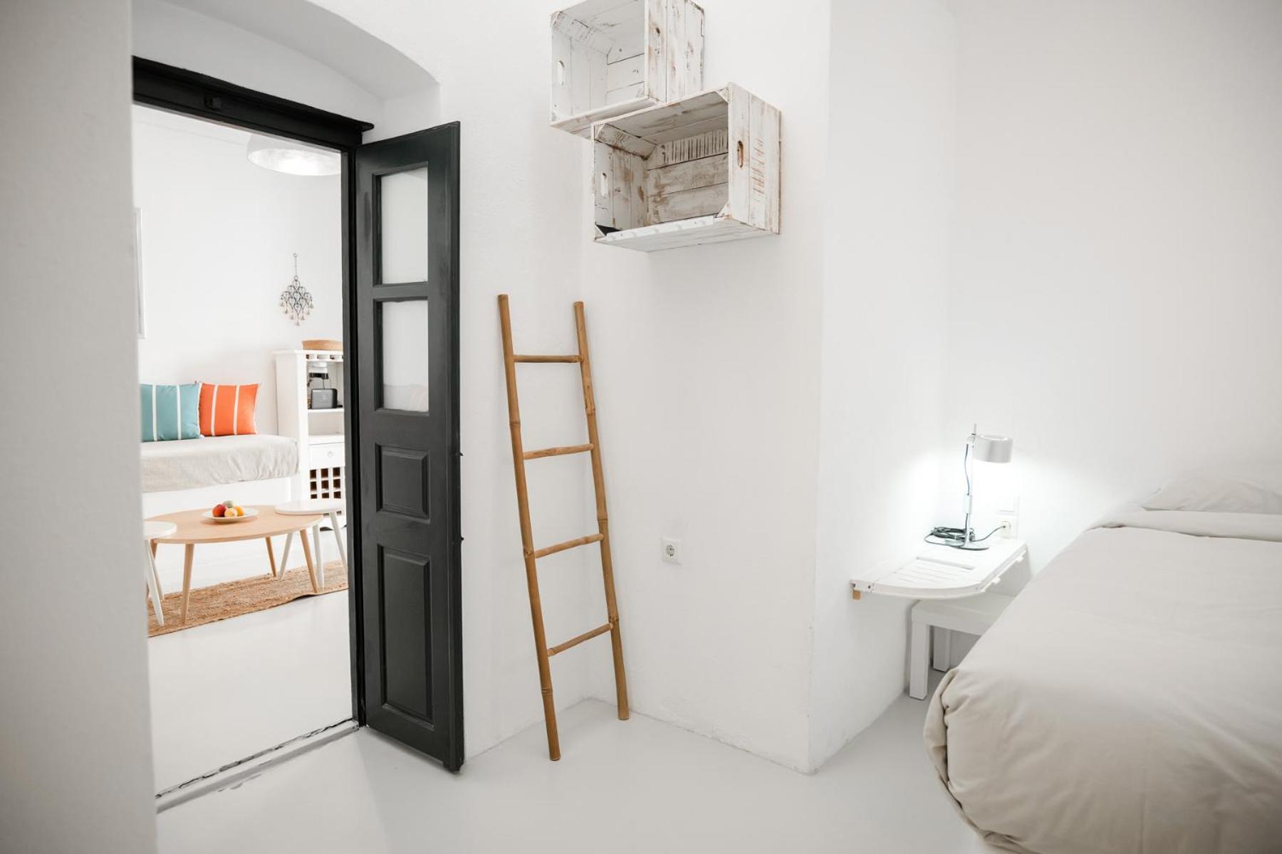 1906 Cave Villa Apartament